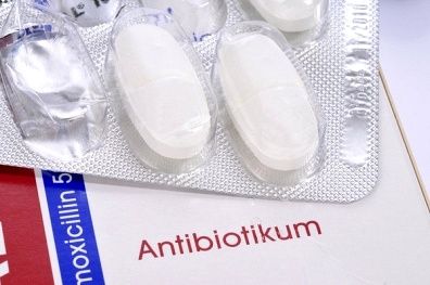 Gli antibiotici trattano le infezioni batteriche